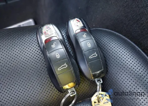 2012 Porsche Panamera Turbo from USA, damaged, VIN WP0AC2A70CL091051